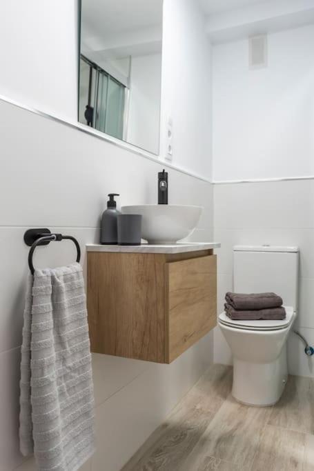 Apartamento Marques De Urquijo Хихон Экстерьер фото