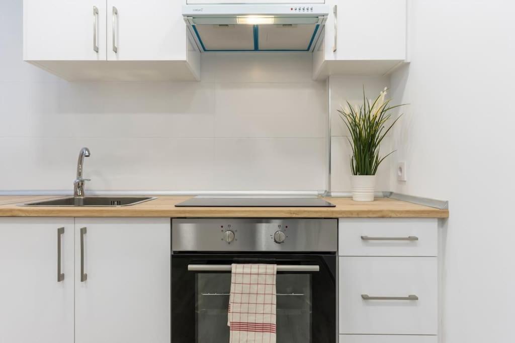 Apartamento Marques De Urquijo Хихон Экстерьер фото